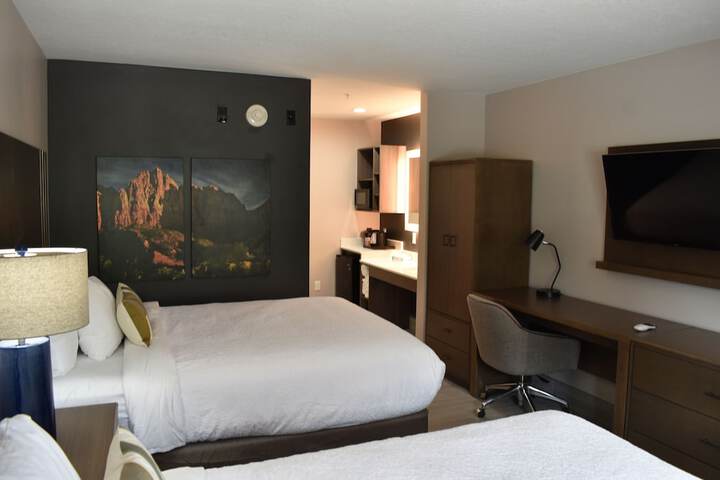 Room 41 of 57