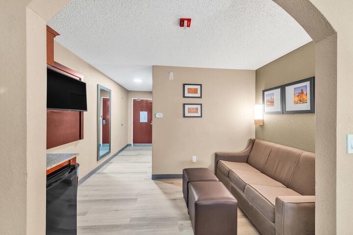 Comfort Suites Lakewood - Denver