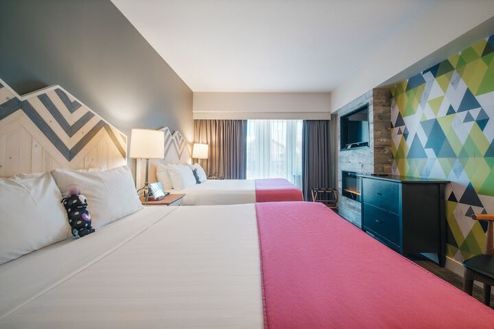 Room 47 of 62