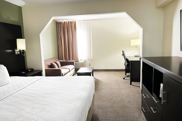 OYO Hotel Rome West GA