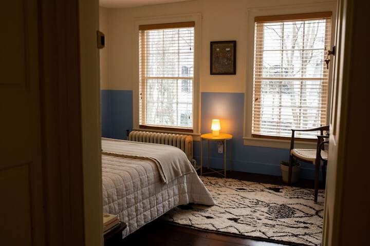 Room 13 of 42