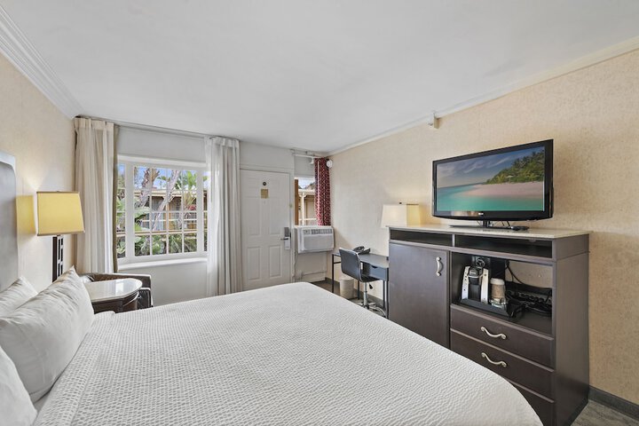 14 West Hotel