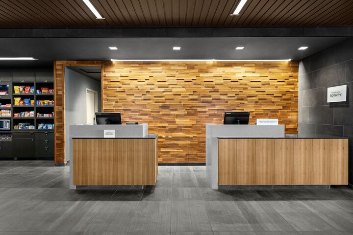 Courtyard by Marriott Omaha East / Council Bluffs IA