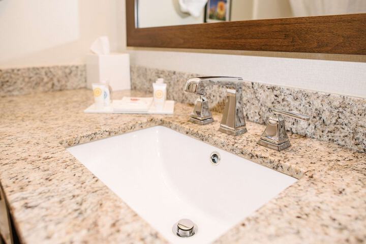 Comfort Inn & Suites Custer - Crazy Horse Area