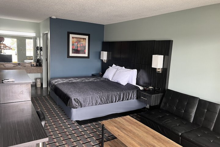 Room 7 of 41