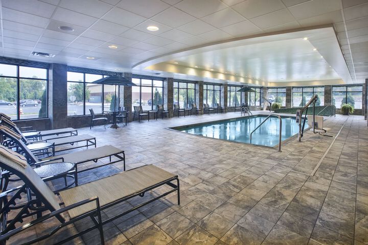 Holiday Inn Express & Suites Geneva Finger Lakes by IHG