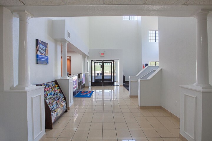 Motel 6 Bedford TX - Fort Worth
