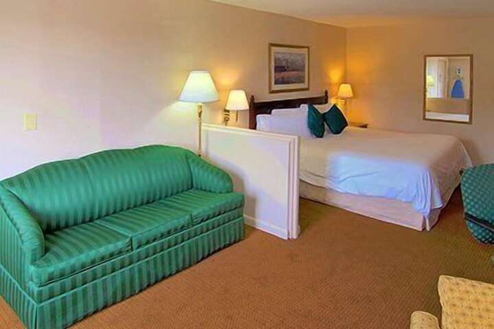 Room 20 of 37