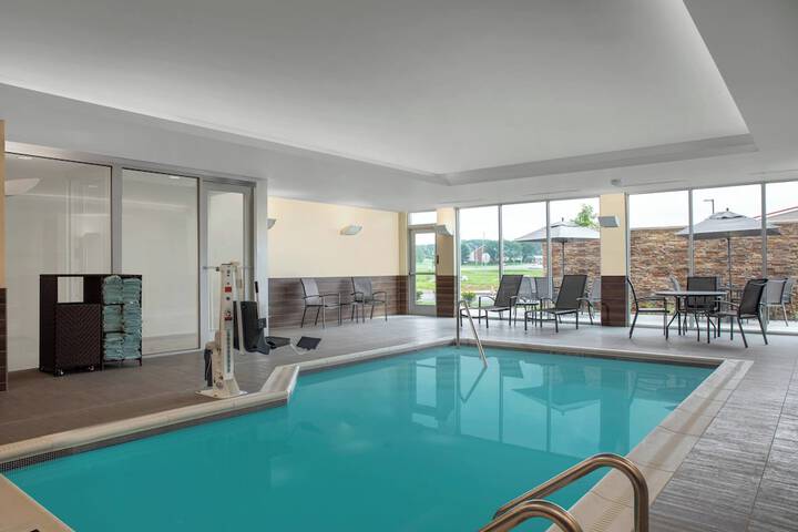 Fairfield Inn & Suites by Marriott Lebanon near Expo Center