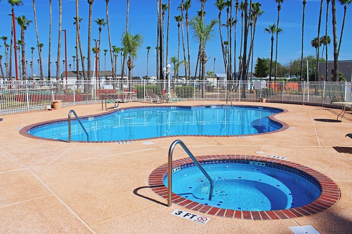 Pool 3 of 32