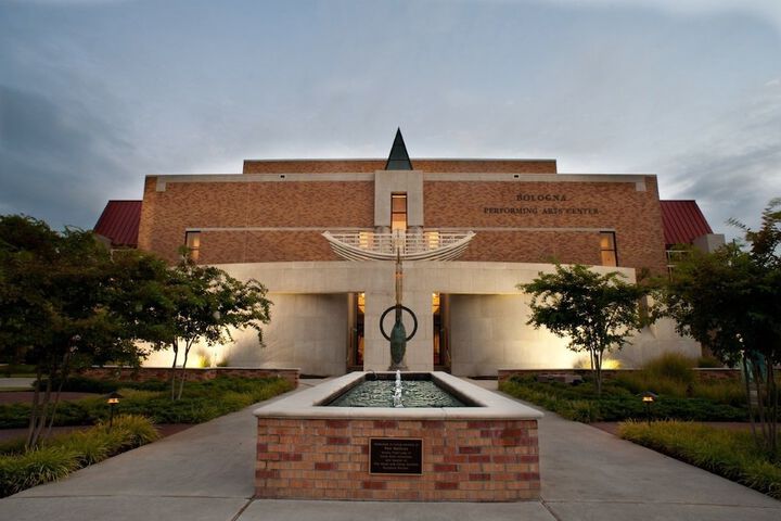 Cotton House Cleveland, a Tribute Portfolio Hotel