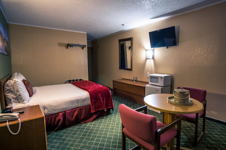 Red River Inn Silt-Rifle