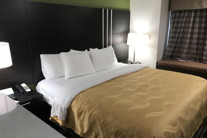 Room 16 of 51
