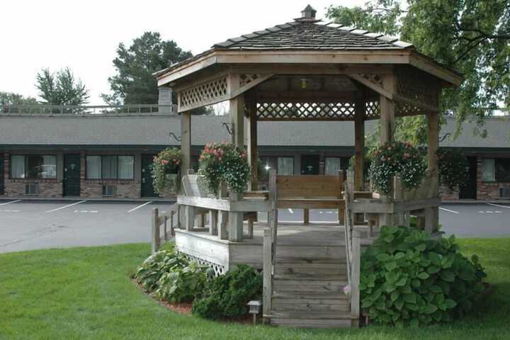 Property Grounds 50 of 50