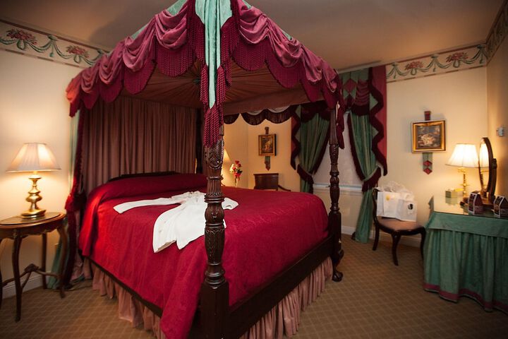 Room 20 of 58