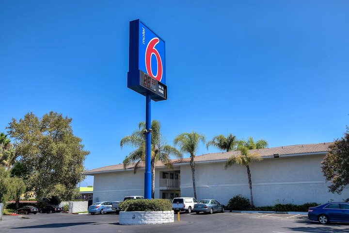 Motel 6 Rowland Heights CA - Los Angeles - Pomona