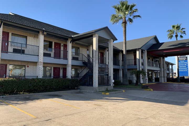 Hotel 2 of 20