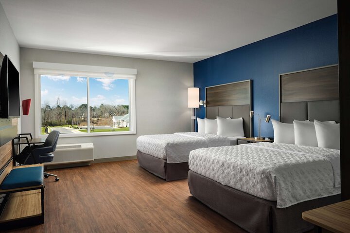 Tru by Hilton Tupelo