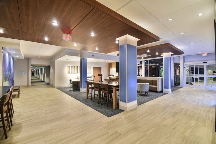 Hotel 6 of 53