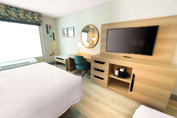Room 33 of 58