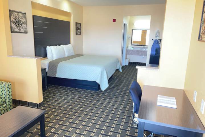 Room 6 of 20