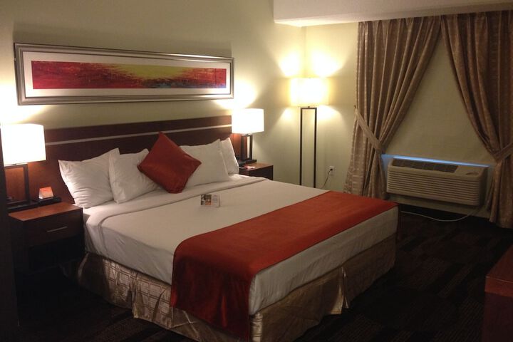 Room 14 of 31