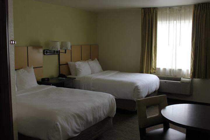 Room 27 of 56