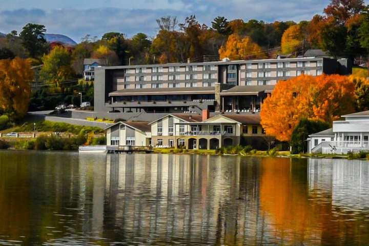 Hotel 4 of 48