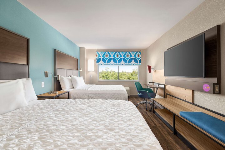 Tru by Hilton Lawrenceville Atlanta I-85 Sugarloaf