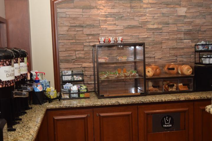 Staybridge Suites Liverpool Syracuse by IHG