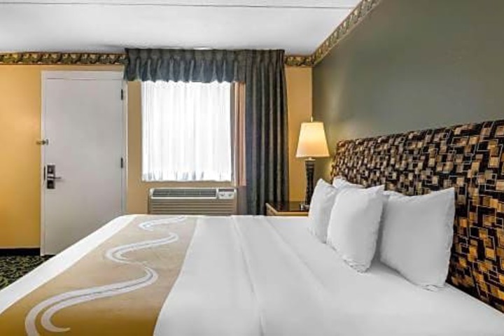 Quality Inn & Suites Lexington