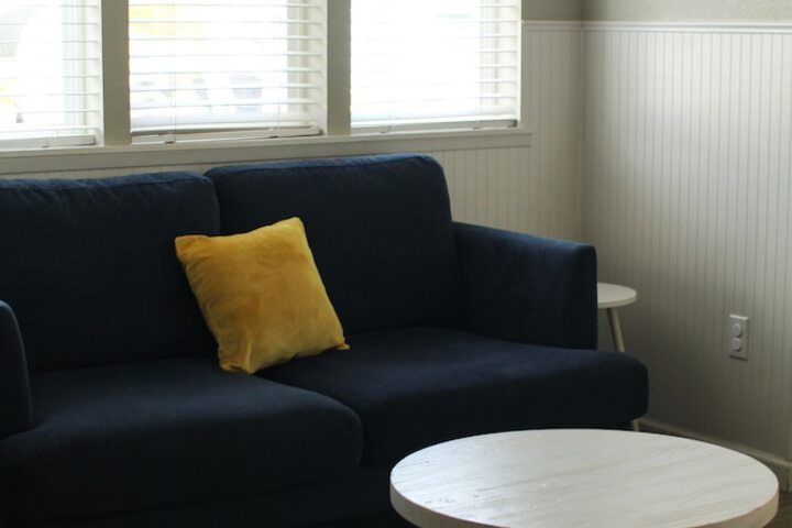 Room 73 of 108