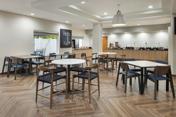 Fairfield Inn & Suites Lake City