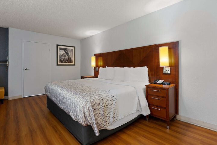 Room 44 of 58