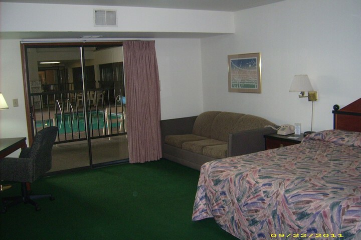 Econo Lodge Waupaca
