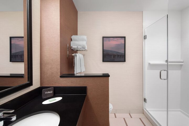 Room 20 of 28