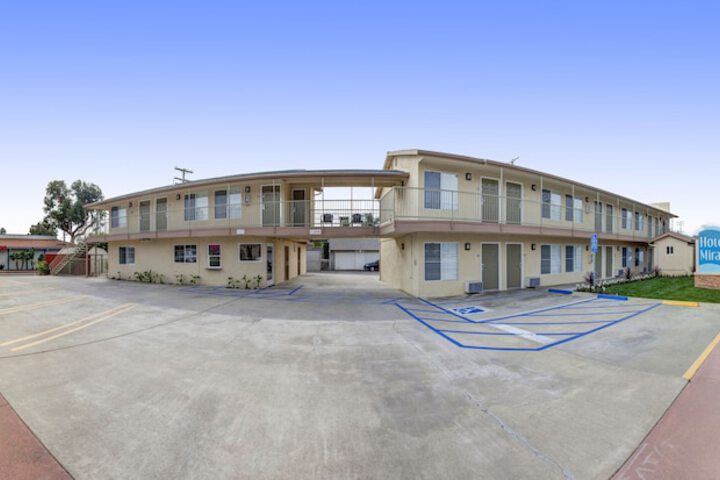 Hotel 3 of 18