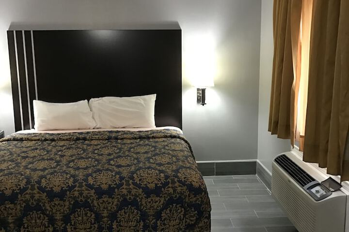 Express Inn