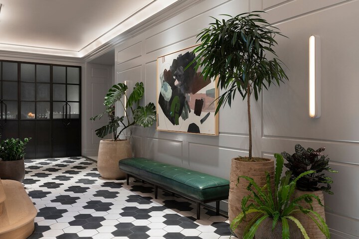 Hotel Interior 17 of 109