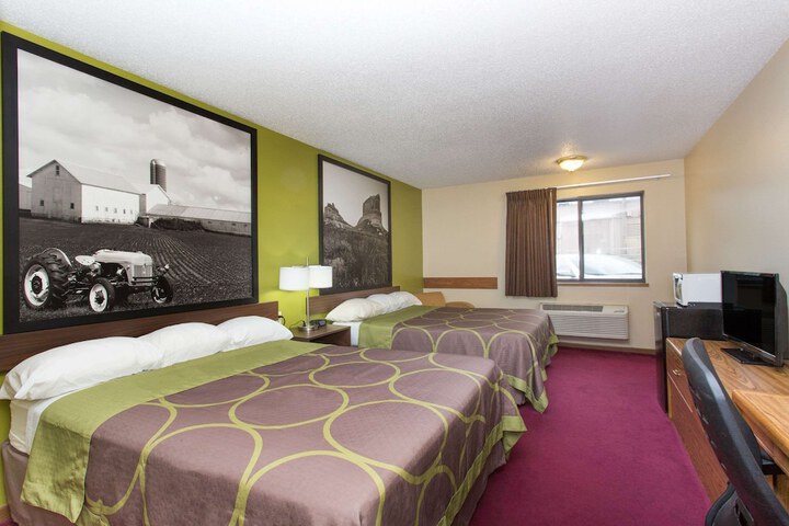 Room 18 of 22