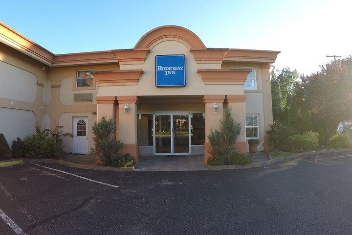 Hotel 3 of 55