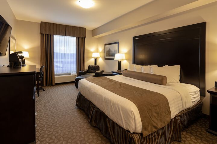 Room 28 of 35