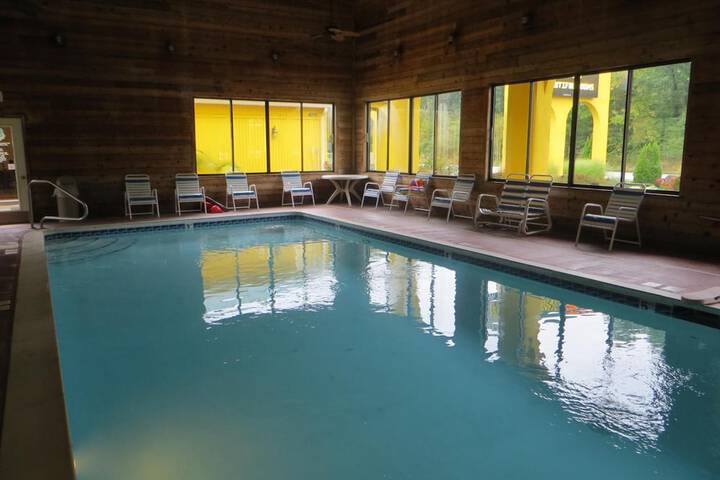 Pool 8 of 60