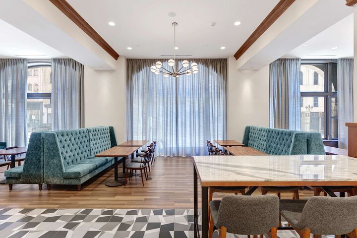 Hilton Garden Inn Milwaukee Downtown