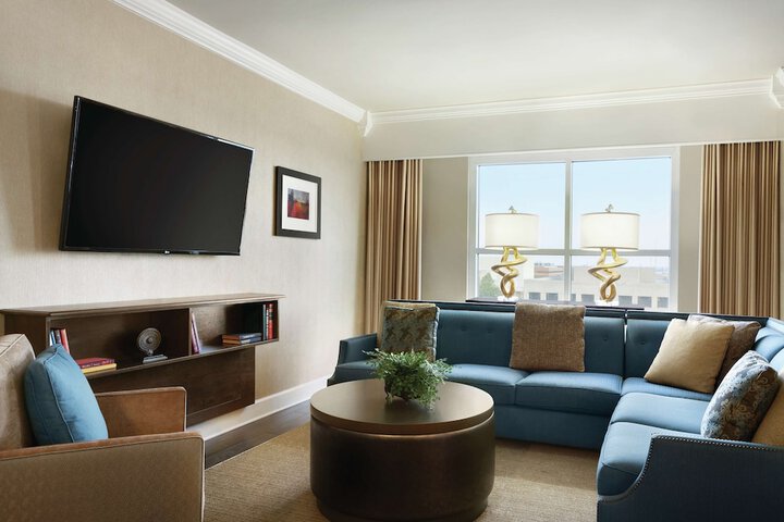 Room 19 of 60