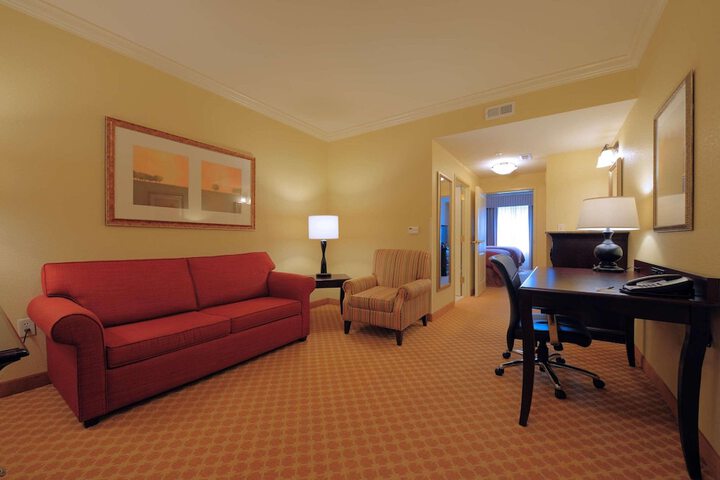 Room 9 of 19
