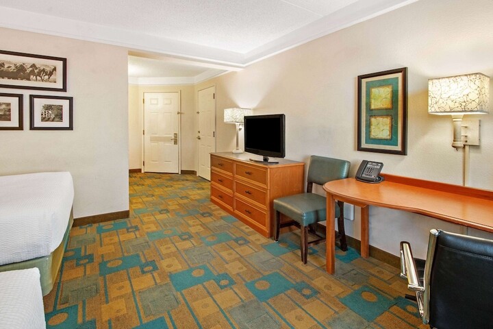 Room 19 of 29