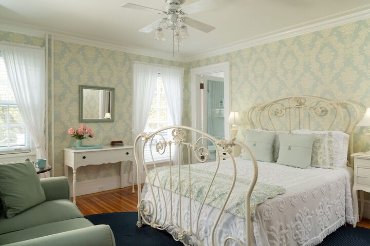 Room 36 of 75
