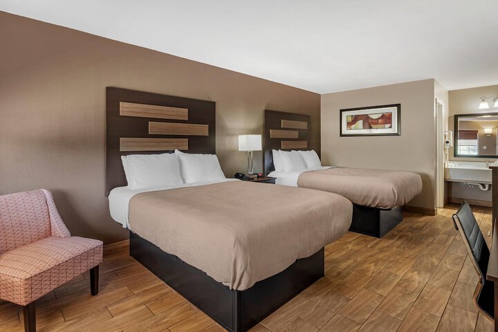 Quality Inn & Suites New Boston - Texarkana West