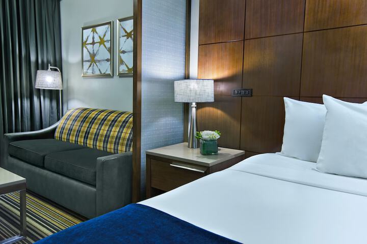 Room 32 of 58
